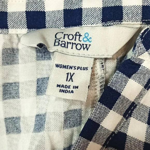 Croft & Barrow prairie lightweight blue white gingham pullover v-neck 1X - Picture 6 of 7